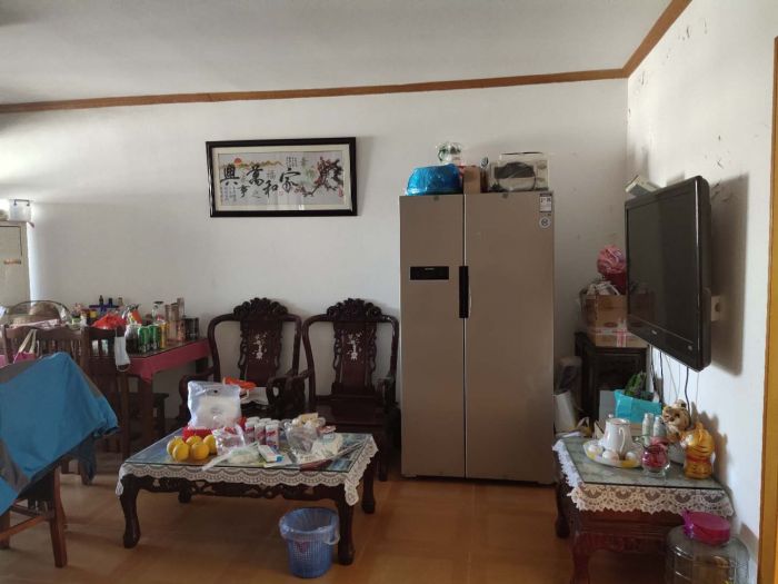 莲花苑 2室1厅1卫 130m&sup2;