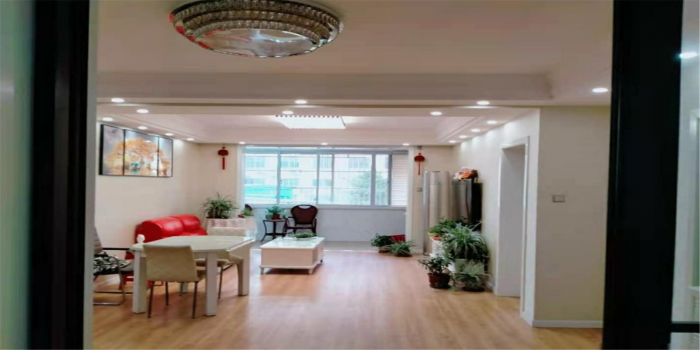 鑫乾花园 3室1厅1卫 122.00m&sup2;