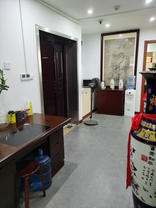 中南世纪城 1室1厅1卫 68m&sup2;