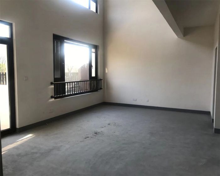 春风南岸东园 4室2厅3卫 138m&sup2;