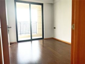 中南熙悦(南通经济技术开发区) 4室2厅2卫 136m&sup2;