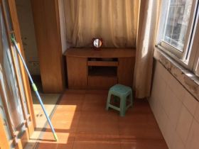 外滩小区 3室1厅1卫 82.00m&sup2;