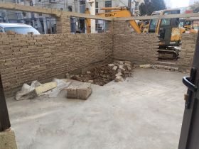 易家桥新村 3室1厅1卫 70.00m&sup2;
