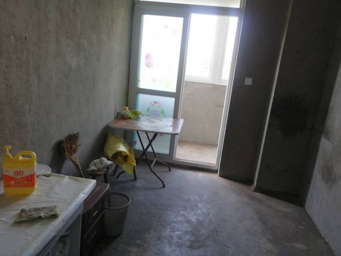 新港花苑西区 2室1厅1卫 83.00m&sup2;