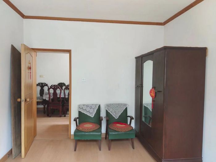 新建路新村 2室2厅1卫 71m&sup2;