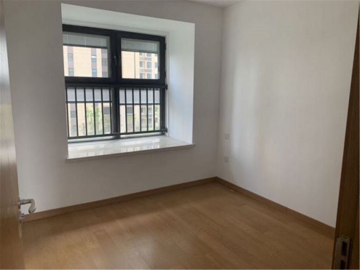 绿地新里城 3室2厅1卫 95.00m&sup2;