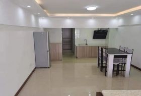 鸿运大厦 1室1厅1卫 67m&sup2;