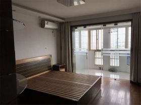 天都花苑 4室2厅1卫 144m&sup2;