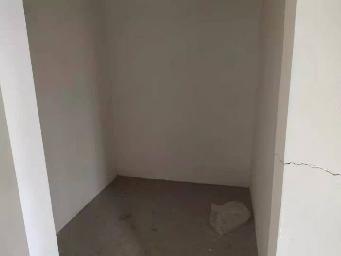罗福宫 4室2厅3卫 273.00m&sup2;