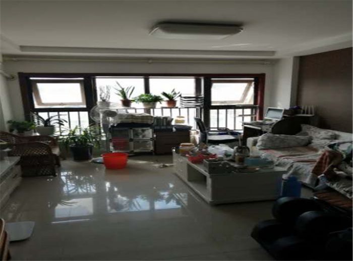 通富妇儿乐城 1室1厅1卫 67m&sup2;