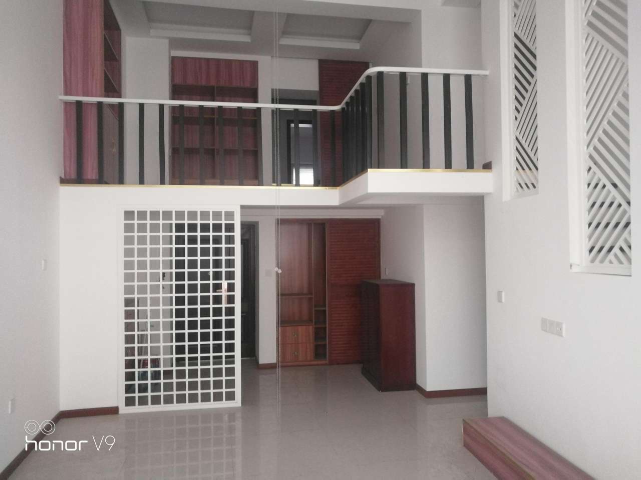 金海岸国际广场 3室2厅2卫 51.47m&sup2;