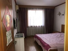 城港新村 4室2厅1卫 150m&sup2;