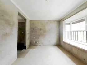 丽景湾 3室2厅1卫 117m&sup2;