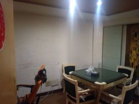 金恒家园 5室2厅1卫 201m&sup2;