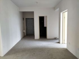 融悦华庭 1室0厅0卫 88.00m²