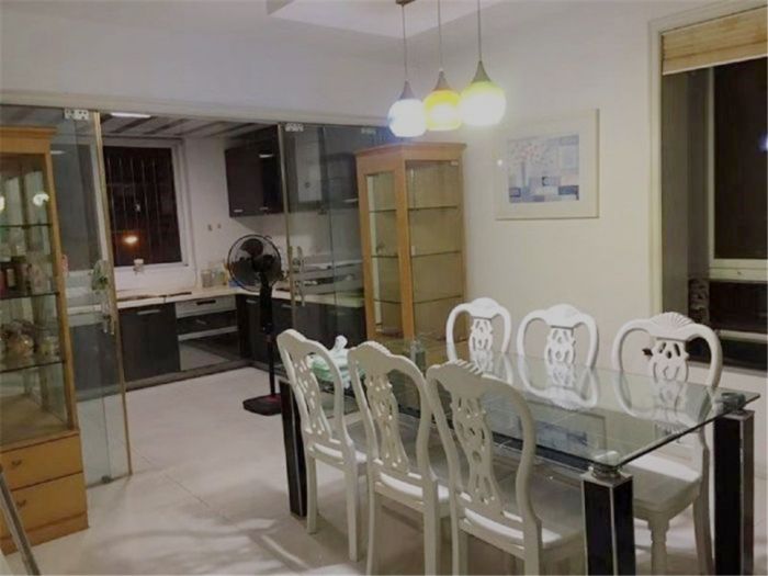 德民花苑 4室2厅2卫 183m&sup2;