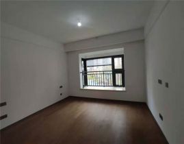 春风南岸东园 4室2厅3卫 215m&sup2;