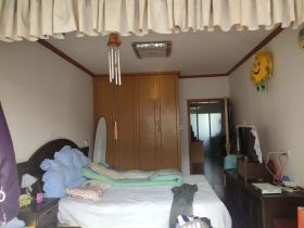 莲花苑 2室1厅1卫 130m&sup2;