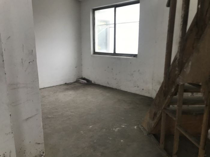华侨花苑 6室2厅2卫 240m&sup2;