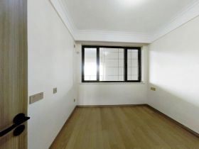 中创大都会 3室2厅1卫 98m&sup2;