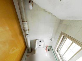 南川园 4室1厅2卫 64.71m&sup2;