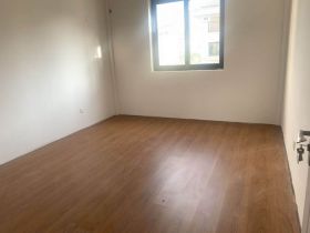 金水湾花园 4室2厅2卫 200m&sup2;