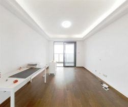 雍华府 3室2厅1卫 114m&sup2;