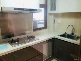 时光漫城 3室2厅1卫 92m&sup2;