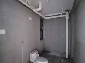 世家花园 2室1厅1卫 72m&sup2;