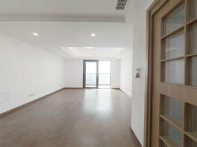 雍华府 3室2厅2卫 98m&sup2;