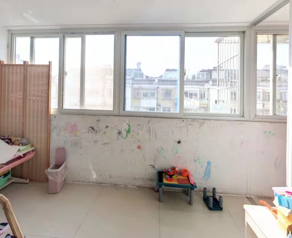 永兴佳园二期 4室2厅2卫 107.00m&sup2;