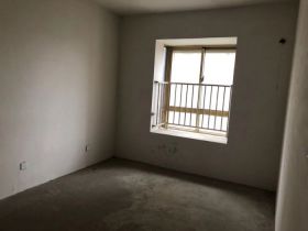 尚海湾 4室2厅2卫 172m²