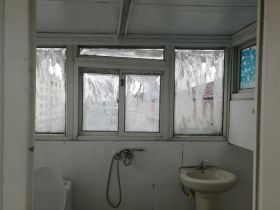 晨苑 3室1厅1卫 100m&sup2;