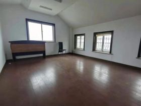 城港花苑 4室2厅1卫 122m²