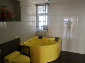 北濠大厦 3室2厅2卫 115m&sup2;