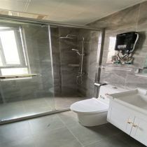 炜赋星湖邻里 3室2厅2卫 134m&sup2;