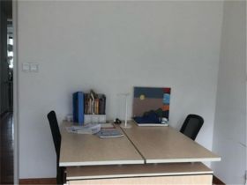 中南世纪城北区 3室2厅1卫 126.00m²