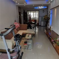 怡安花苑 3室2厅2卫 150m&sup2;