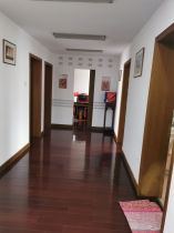 海港新村 3室2厅2卫 135.8m&sup2;