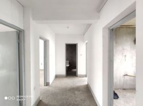 万通城 1室厅卫 98m&sup2;
