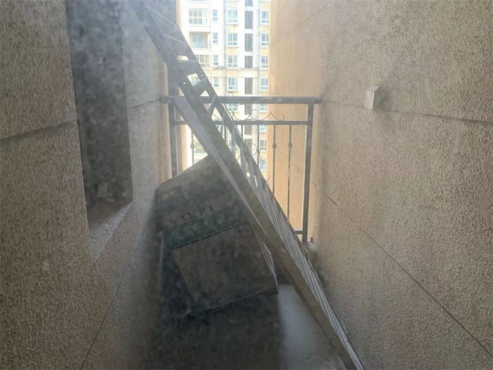 恒盛豪庭 2室2厅1卫 94m&sup2;