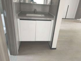 万科翡翠公园 3室2厅2卫 105m&sup2;