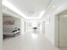 新城小区 1室厅卫 122m&sup2;