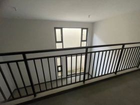 春风南岸西园 5室2厅3卫 138m&sup2;