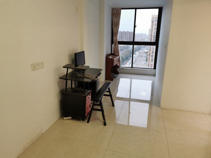 德诚&middot;翰景园 3室2厅1卫 115m&sup2;