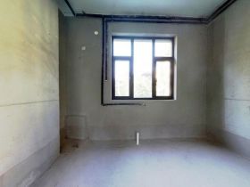 云樾河山 5室3厅2卫 180m&sup2;