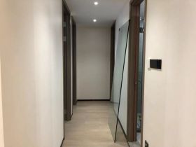 万科翡翠公园 3室2厅1卫 92m&sup2;