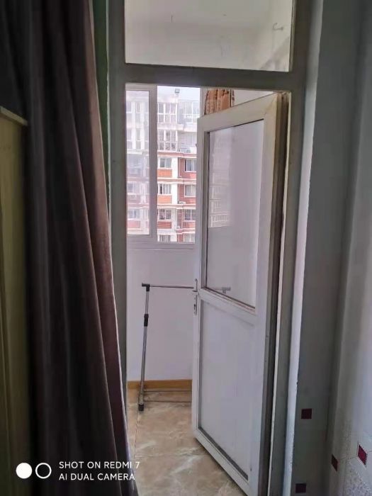 新港花苑 5室1厅2卫 135m&sup2;