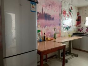 世纪东城 4室3厅2卫 165m&sup2;