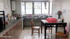 华侨花苑 3室2厅2卫 150m&sup2;